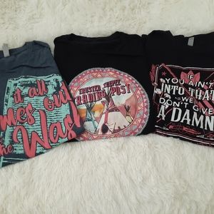 SOLD Womens boutique tees 2x